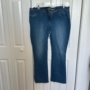 Old Navy Sweetheart jeans size 14